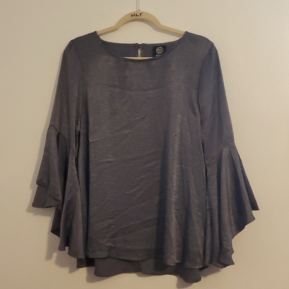 EUC Bobeau Pewter Shiny Peasant Blouse with Bell Sleeves